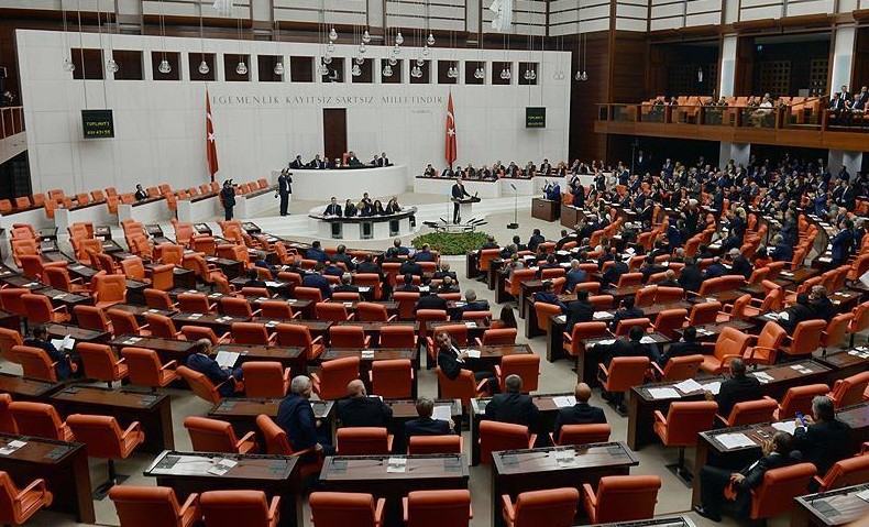 Давутоглу представил Эрдогану новое правительство