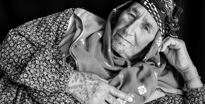 Дек: вымирающий вид курдской татуировки