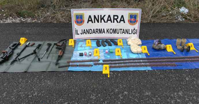 Жандармерия Анкары обнаружила тайник рядом с КПП