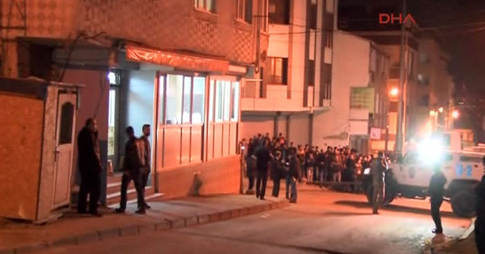 Автоматчики в масках обстреляли стамбульскую кофейню