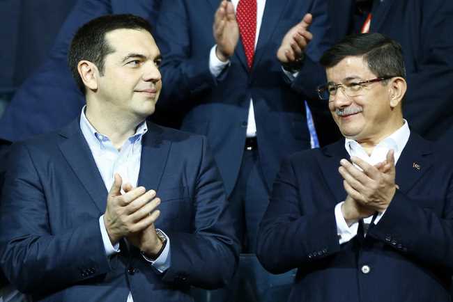 Bild: 6 млрд евро могут отдать Греции, а не Турции