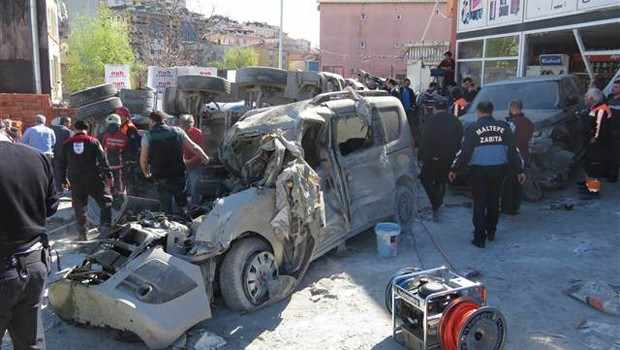 Бетономешалка протаранила 8 автомобилей в Стамбуле: 2 жертвы