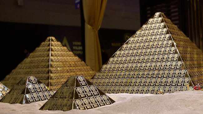 В Стамбуле открылась выставка ювелирных изделий