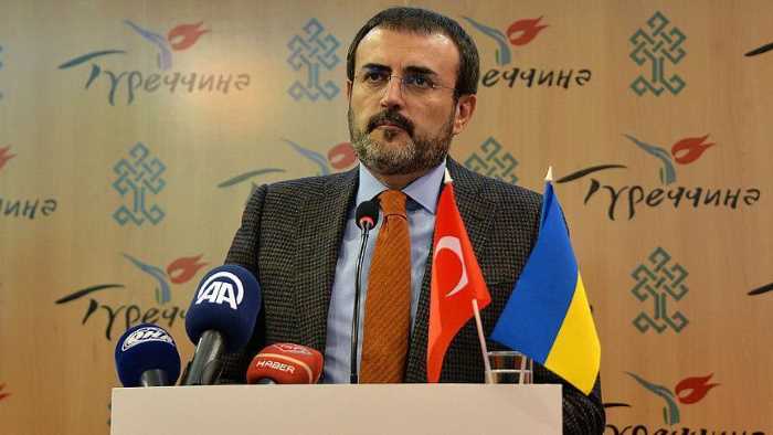 Унал: «Турция ожидает миллион туристов из Украины»