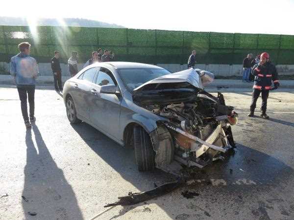 Утреннее ДТП в Стамбуле: 4 погибших