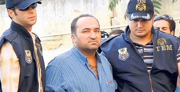 Писатель, обвинивший Эрдогана в подделке диплома, найден мертвым