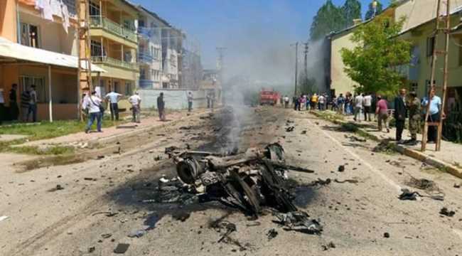 Взрыв заминированного автомобиля в Тунджели