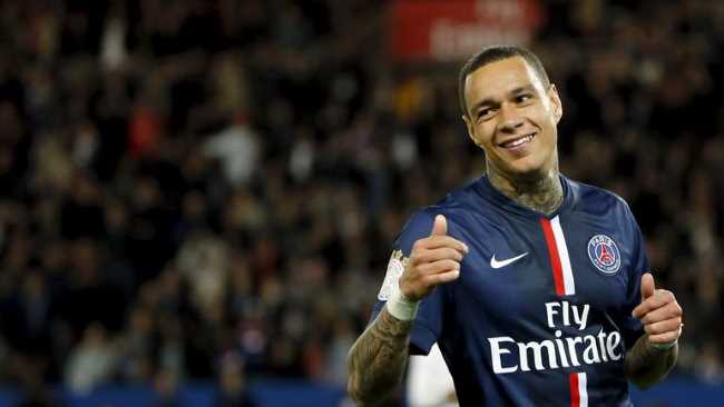 Фенербахче: плюс Ван дер Виль и Фабиано