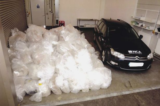 Турецкие моряки пойманы в Британии с крупнейшей партией кокаина