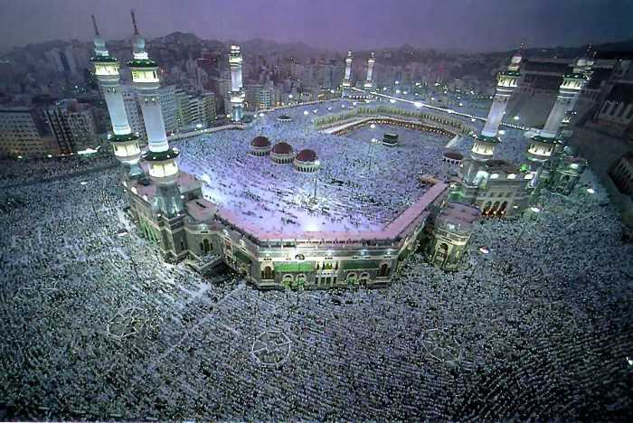 Турфирма отправила паломников в Урфу вместо Мекки