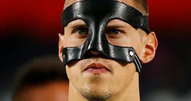 Мартин Шкртел был успешно прооперирован