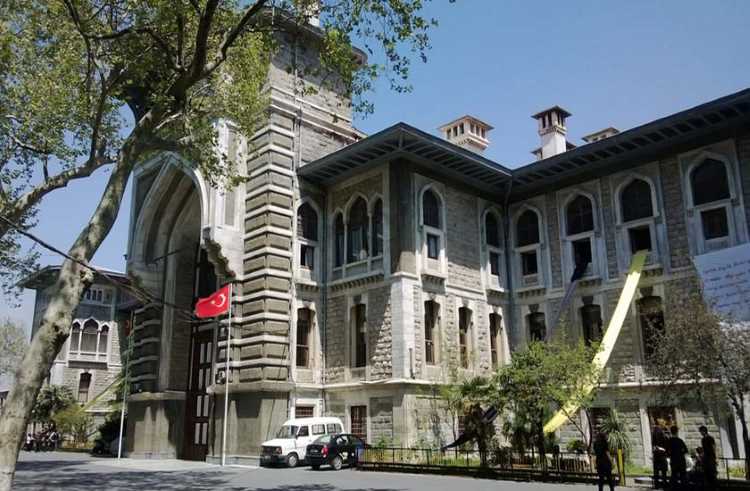 Немецкому лицею в Стамбуле запретили отмечать Рождество