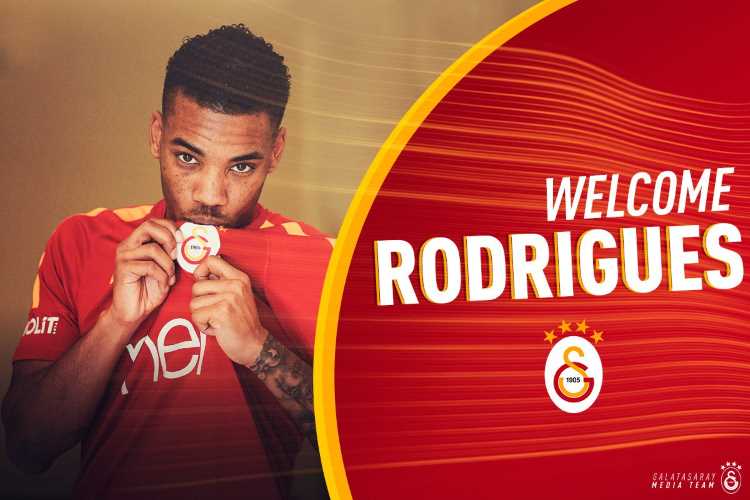 «Галатасарай» укрепляет свои фланги