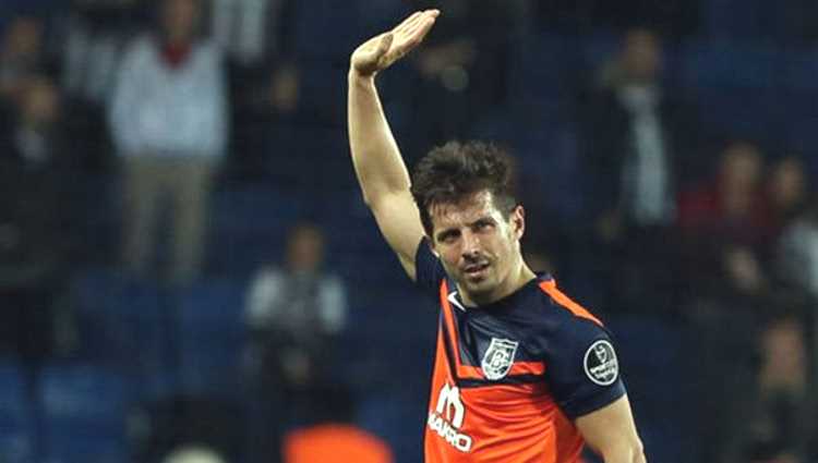 Эмре Белёзоглу проведет свой 300-й матч в Суперлиге