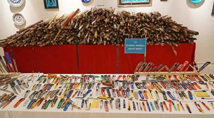 С чем нельзя ходить в турецкий суд?