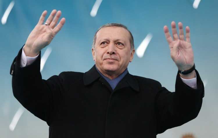 Президент: «Рожайте не по трое, а по пятеро детей»