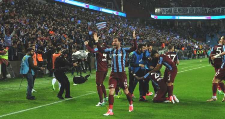 «Трабзонспор» и «Бешикташ» провели сумасшедший матч