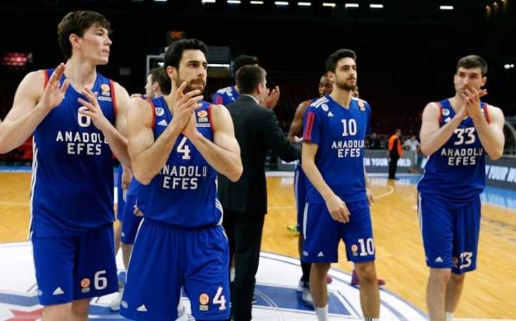 Эфес и Дарюшшафака сравнивают счета