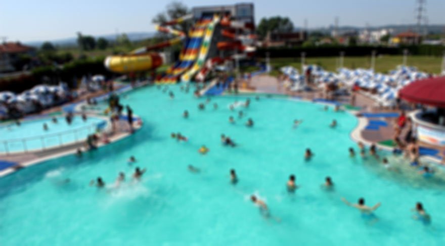3 детей и 2 взрослых погибли в аквапарке