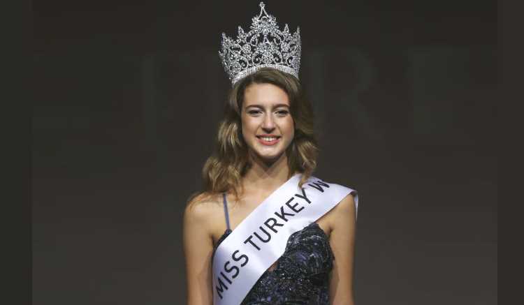 Мисс Турция 2017 лишилась короны на следующий день