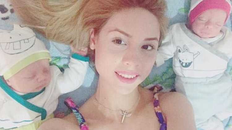 Редчайшая пара двойняшек появилась на свет в Измире