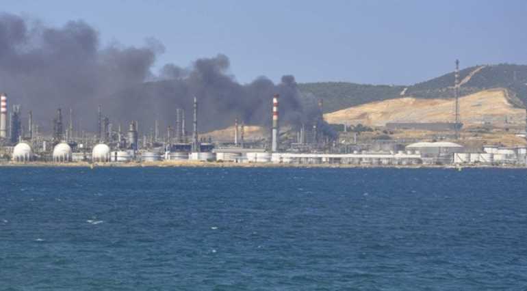 4 человека погибли при взрыве в Измире