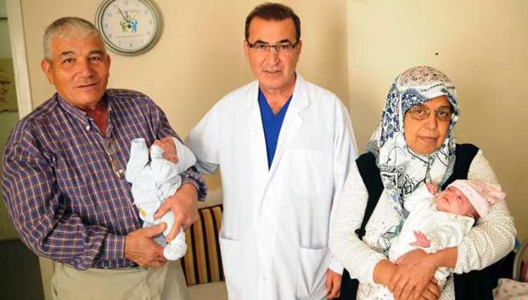 Жительница Анталии стала самой возрастной матерью двойни