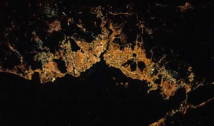 Астронавт NASA пожелал Стамбулу спокойной ночи