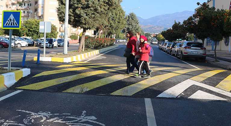 Новые пешеходные переходы станут безопаснее