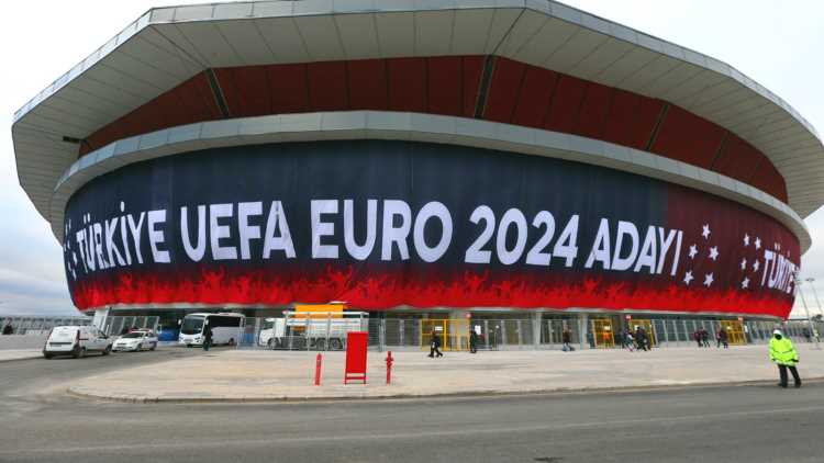 Турция подала заявку на проведение ЕВРО-2024