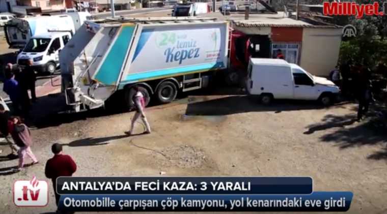 Мусоровоз снес стену жилого дома в Анталии