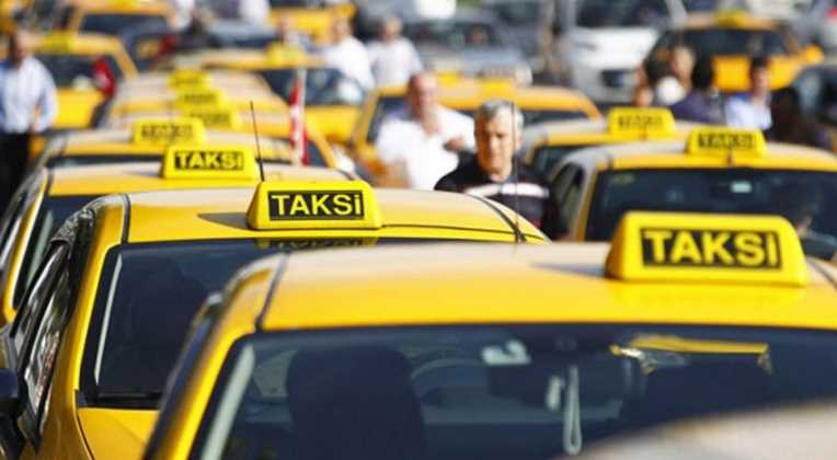 Таксистов Стамбула можно будет оценить баллами