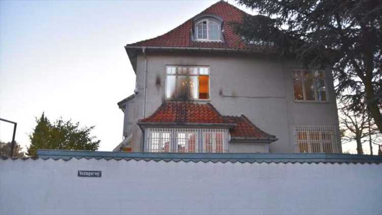 Неизвестные напали на посольство Турции в Дании