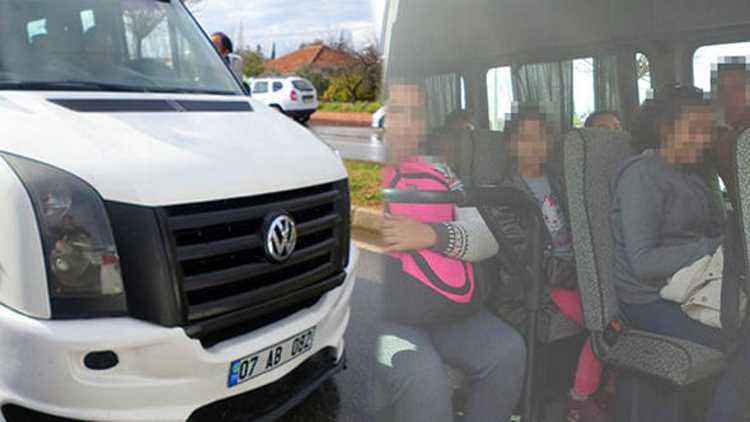 Водитель школьного автобуса оказался пьян и без прав