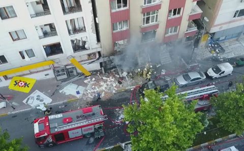 Утро в Стамбуле началось с сильного взрыва