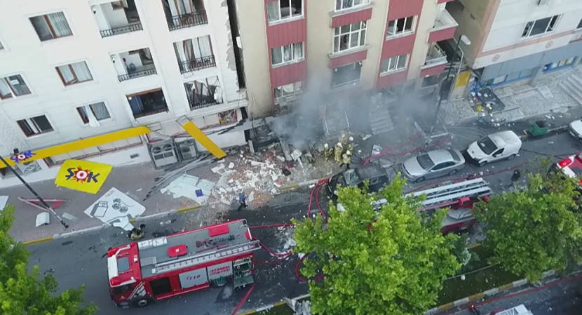 Утро в Стамбуле началось с сильного взрыва