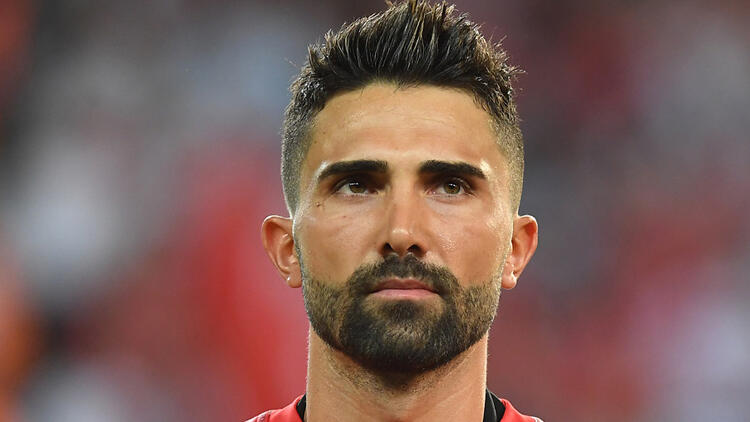 Хасан Али перебирается на другой берег Босфора