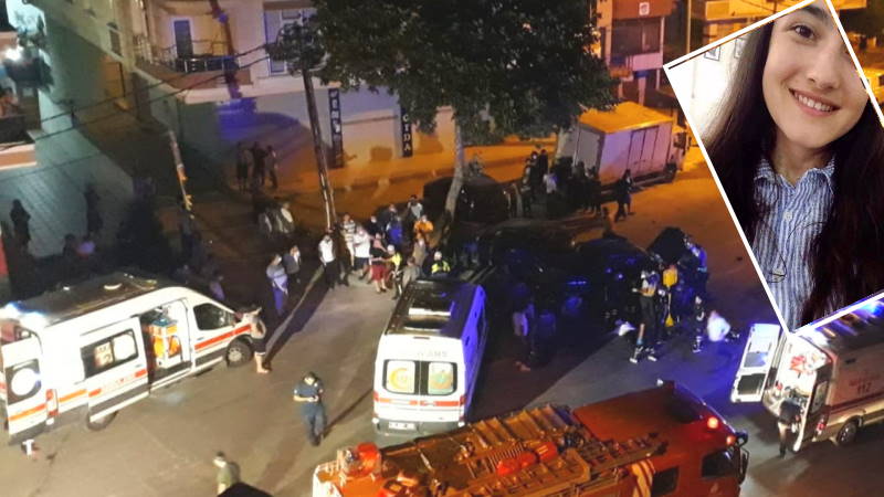 Пикап насмерть сбил двух молодых девушек в Стамбуле