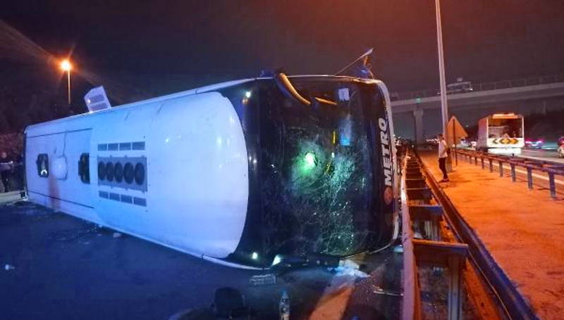 ДТП с участием автобуса: 1 погибший, 17 пострадавших