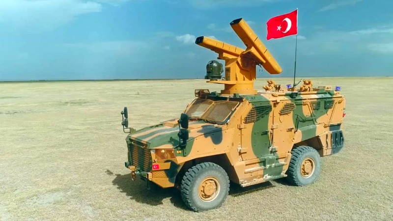 Турция представила новый ЗРК и беспилотный мини-танк