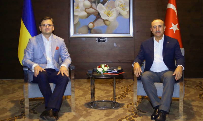 Главы МИД Украины и Турции обсудили ряд важных вопросов