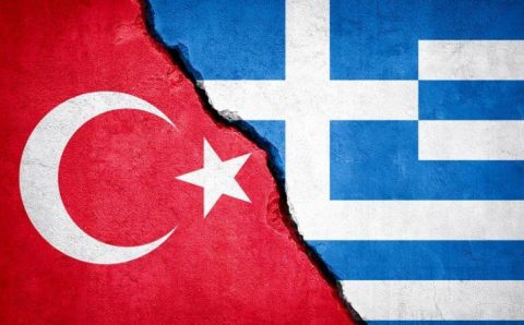 Турция и Греция отказались от военных учений
