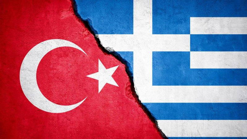 Турция и Греция отказались от военных учений