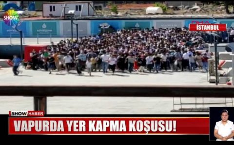 «Коронавирусный забег» на паром в Стамбуле