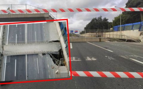 Обвалившийся переход перекрыл трассу в Стамбуле