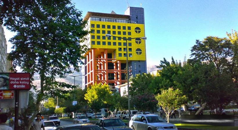 Жители Мараша против сноса символа города