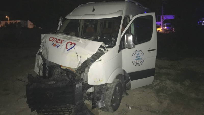 Две туристки попали в больницу из-за пьяного таксиста