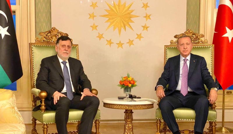 Эрдоган встретился с Сарраджем в Анкаре