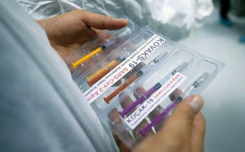 Турция представила три отечественные вакцины