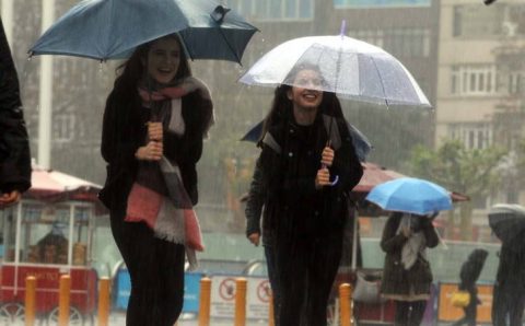 Вместе с теплом в Турцию идут дожди